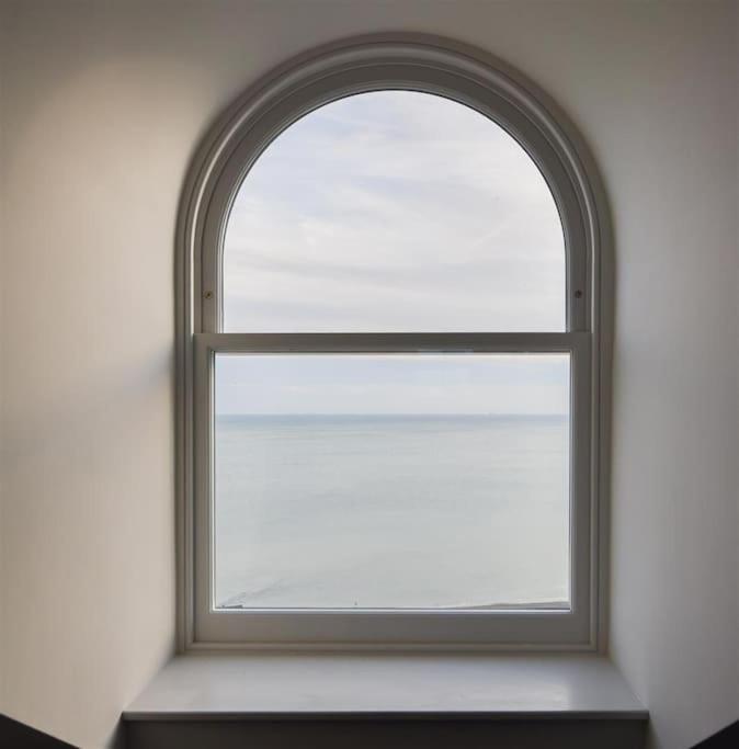 Vive Sea View Getaway Lejlighed Hastings Eksteriør billede