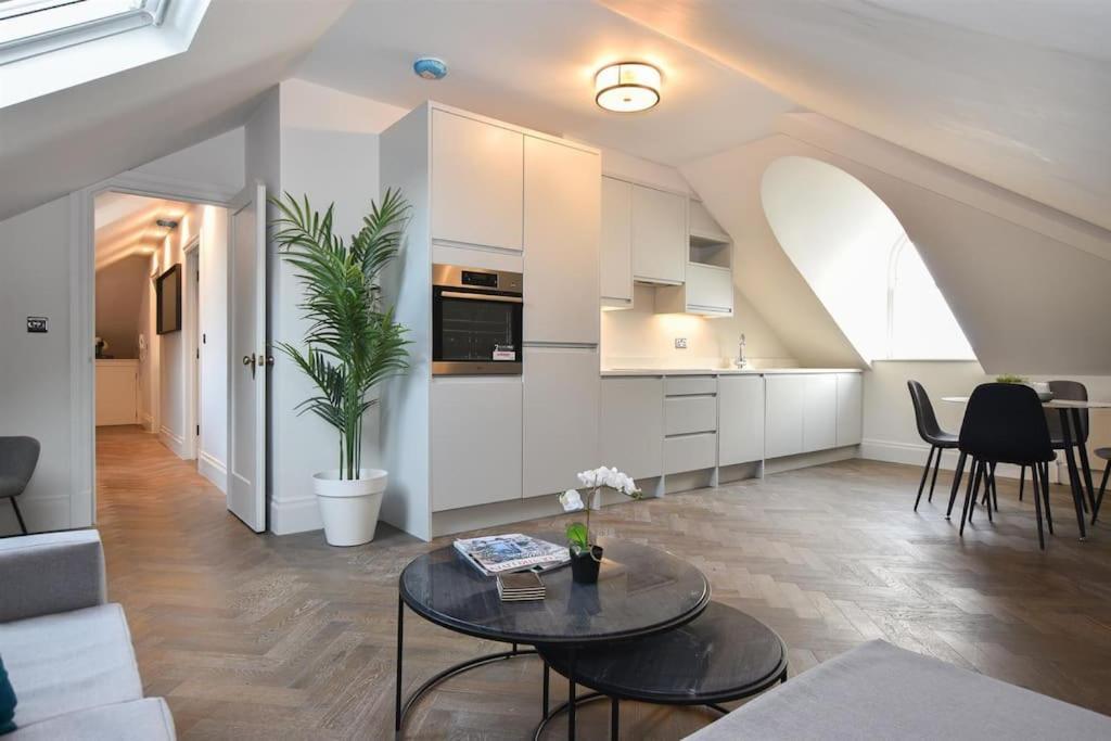 Vive Sea View Getaway Lejlighed Hastings Eksteriør billede